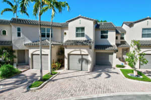 1900 Oceanwalk Lane 123, Pompano Beach, FL 33062 Sold 10/03/24