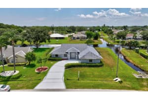 1902 SE Gaskins Circle, Port Saint Lucie, FL 34952 Sold 10/02/24