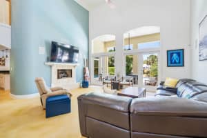 240 Sea Gull Av, Vero Beach, FL 32960 Sold 12/05/24
