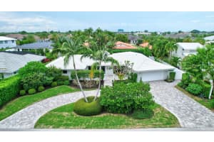 2417 NE 37th Street, Fort Lauderdale, FL 33308 Sold 10/07/24