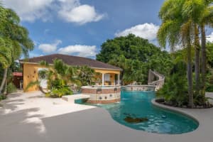 8053 S Indian River Drive, Fort Pierce, FL 34982 - MLS#R11014306