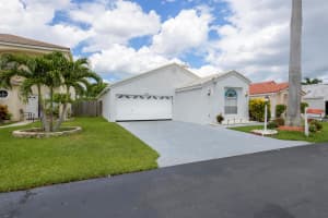 215 Wedgewood Circle, Greenacres, FL 33463 Sold 10/24/24