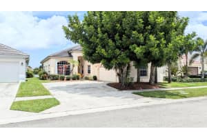 7064 Charleston Point Drive, Lake Worth, FL 33467 Sold 10/18/24