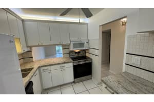 2647 N Garden Drive 110, Lake Worth, FL 33461 - MLS#R11014394