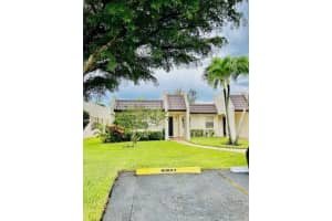 198 Lake Susan Lane, West Palm Beach, FL 33411 Sold 12/18/24