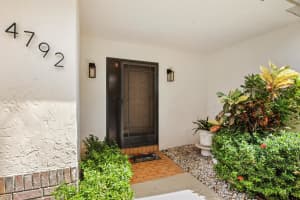 4792 Boxwood Circle, Boynton Beach, FL 33436 Sold 10/30/24