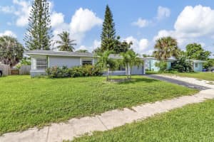 2132 SW 12th Court, Delray Beach, FL 33445 Sold 10/30/24