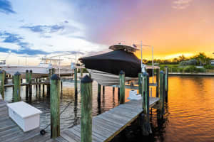 982 SW Palm Cove Drive, Palm City, FL 34990 Sold 03/06/25