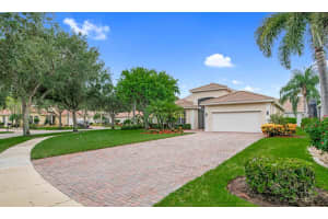 8682 Tierra Lago Cove, Lake Worth, FL 33467 Sold 01/21/25