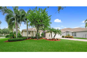 8682 Tierra Lago Cove, Lake Worth, FL 33467 Sold 01/21/25