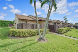620 Sea Pine Way A, Greenacres, FL 33415 Sold 02/28/25