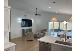 2670 Mikasa Drive, Palm Beach Gardens, FL 33410 Sold 03/20/25