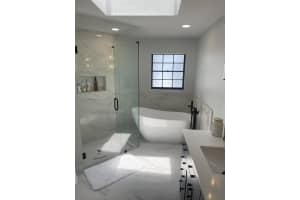 2670 Mikasa Drive, Palm Beach Gardens, FL 33410 Sold 03/20/25