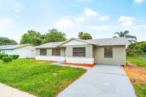 3103 Anderson Drive, Fort Pierce, FL 34946 Sold 10/25/24