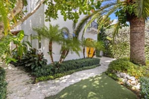 240 Atlantic Avenue, Palm Beach, FL 33480 Sold 07/25/25