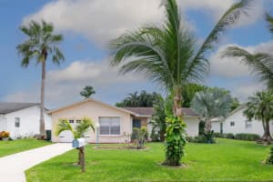 6317 Summer Sky Lane, Greenacres, FL 33463 Sold 10/02/24