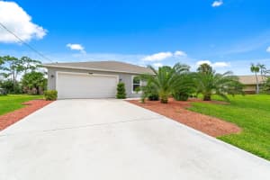 1718 SW Carolina Street, Port Saint Lucie, FL 34953 Sold 10/07/24