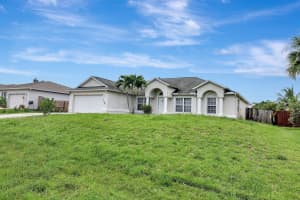 4662 SW Alpha Street, Port Saint Lucie, FL 34953 Sold 11/06/24