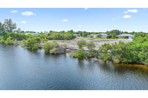 2803 SE Peru Street, Port Saint Lucie, FL 34984 - MLS#R11014985