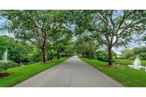 MLS# R11015022, Boynton Beach, Florida 33436