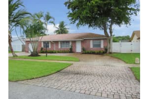 19307 Delaware Court, Boca Raton, FL 33434 Sold 02/27/25