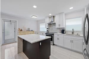 92 Valencia D, Delray Beach, FL 33446 Sold 03/28/25