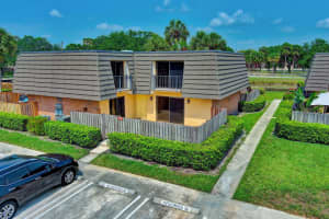 3419 34th Way, West Palm Beach, FL 33407 Sold 10/16/24