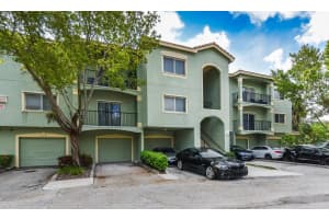 360 Crestwood Circle 305, Royal Palm Beach, FL 33411 Sold 11/22/24