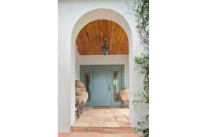 333 Pilgrim Road, West Palm Beach, FL 33405 Sold 12/04/24