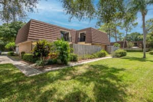 426 4th Lane, Palm Beach Gardens, FL 33418 Sold 10/21/24