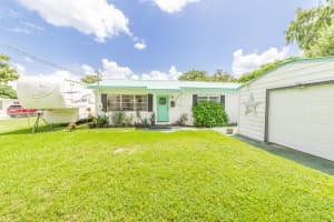 3002 SE 29th Terrace, Okeechobee, FL 34974 Sold 10/15/24