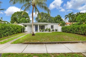 211 NW 53rd Street, Oakland Park, FL 33309 Sold 11/21/24