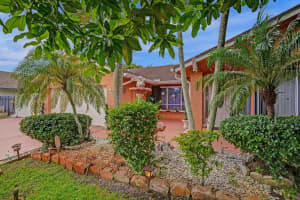 7944 Fairway Boulevard, Miramar, FL 33023 Sold 10/11/24