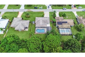 232 SE Ray Avenue, Port Saint Lucie, FL 34983 Sold 10/25/24