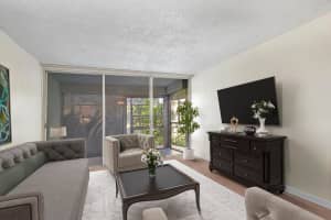 500 Davis Road 37, Palm Springs, FL 33461 Sold 10/18/24