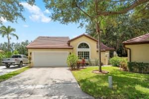 12151 Cuddington Court, Wellington, FL 33414 Sold 10/25/24