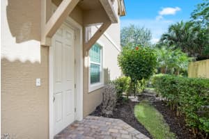 583 SW Glen Crest Way, Stuart, FL 34997 Sold 10/18/24