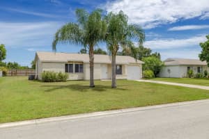 1621 SE Cascella Court, Port Saint Lucie, FL 34952 Sold 10/07/24