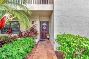 52 Stratford Lane West G, Boynton Beach, FL 33436 Sold 03/17/25
