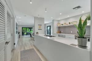 52 Stratford Lane West G, Boynton Beach, FL 33436 Sold 03/17/25