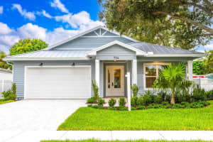 704 SW Cleveland Avenue, Stuart, FL 34994 Sold 12/31/24