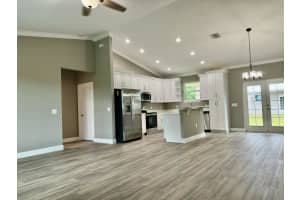 529 SE 36th Terrace, Okeechobee, FL 34974 Sold 11/08/24