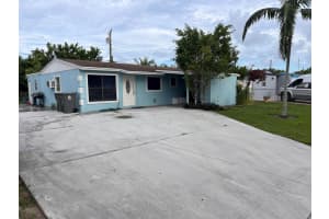 5776 Gramercy Drive, West Palm Beach, FL 33407 Sold 09/13/24