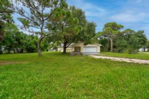 5816 Silver Oak Drive, Fort Pierce, FL 34982 Sold 06/03/25
