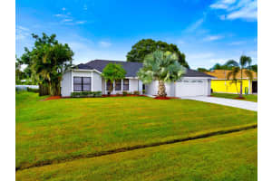 625 SE Damask Avenue, Port Saint Lucie, FL 34983 Sold 09/27/24