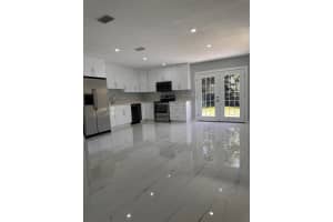 3455 3rd Place, Vero Beach, FL 32968 Sold 11/14/24