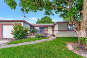 8001 NW 3rd Place, Margate, FL 33063 - MLS#R11015952