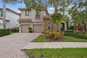 726 Bocce Court, Palm Beach Gardens, FL 33410 Sold 02/14/25