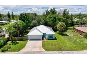 1310 NE Oak Ln Drive, Jensen Beach, FL 34957 Sold 10/25/24