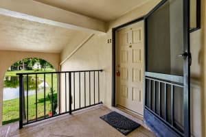 628 Sea Pine Way E2, Greenacres, FL 33415 Sold 06/23/25